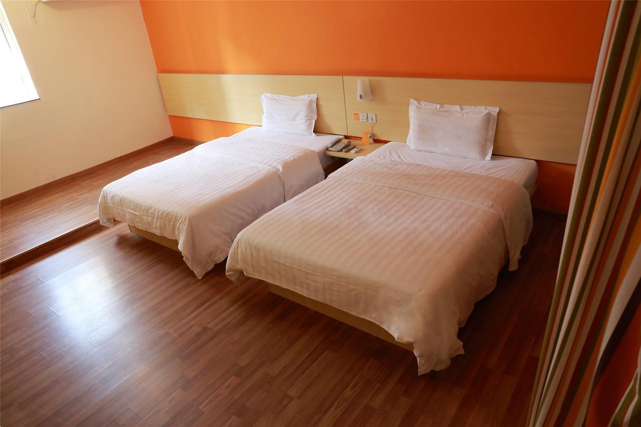 7Days Inn Qingdao Development Zone Jinshatan Kültér fotó